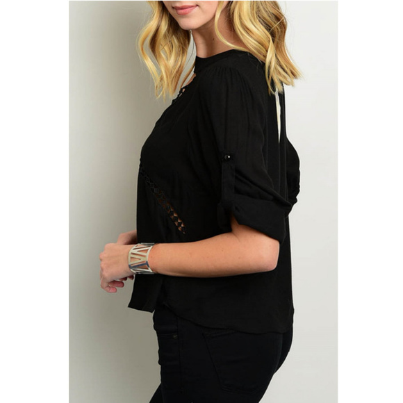 🆕 Black Cutout Top - ONLY 1 Left - Picture 2 of 2